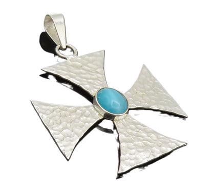 925 Sterling Silver  Vintage Dented Fan Cut Blue Cat's Eye Pendant  PT22271