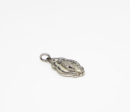 925 Sterling Silver  Vintage Religious Charm Drop Pendant  PT2161