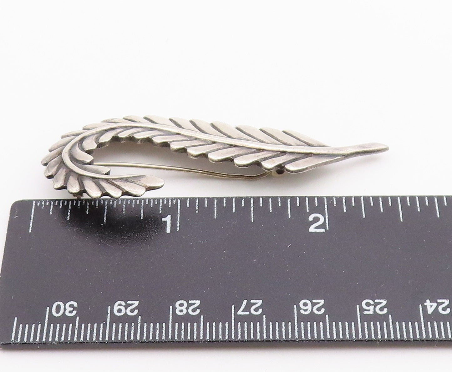 MARICELA MEXICO 925 Silver  Vintage Shiny Single Feather Brooch Pin  BP8744