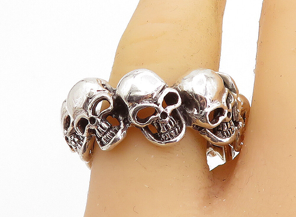 925 Sterling Silver  Vintage Shiny Sculpted Skulls Band Ring Sz 9.5  RG7326