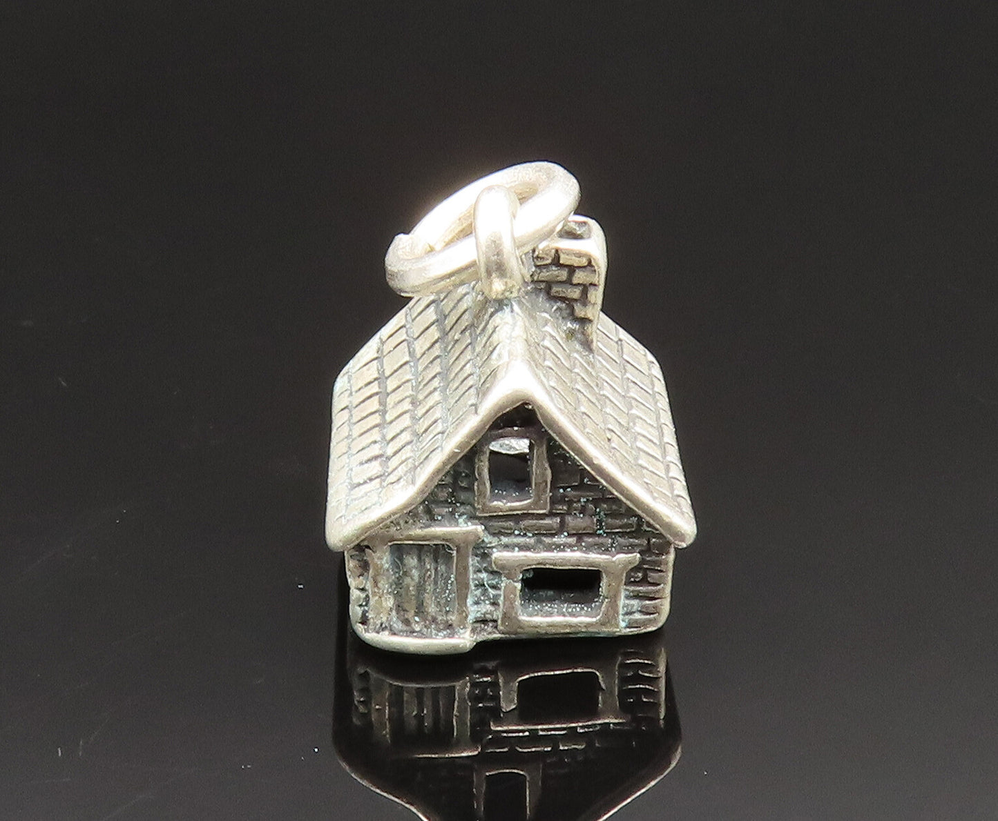 925 Sterling Silver  Vintage Sculpted Etched House Charm Pendant  PT20662