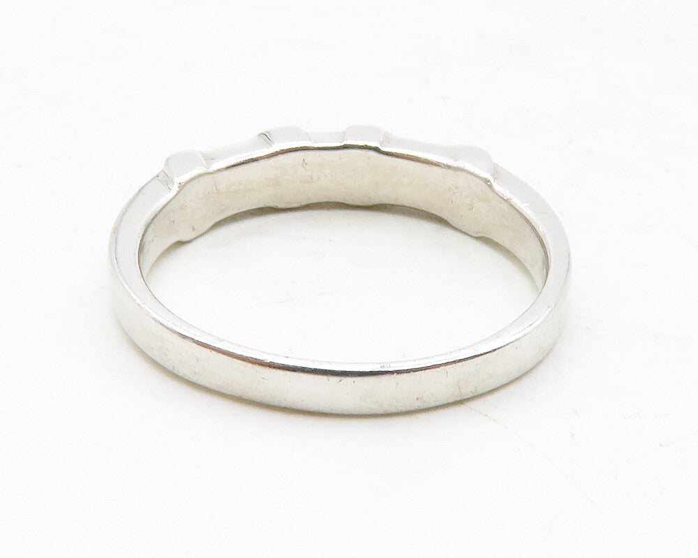 925 Silver  Vintage Petite Topaz Accented X Detail Band Ring Sz 8  RG12836