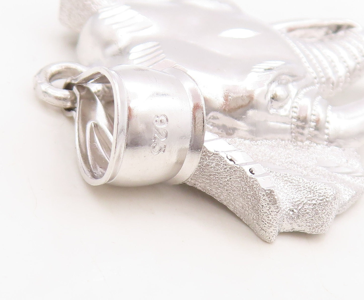 925 Sterling Silver Vintage Pendant Domed Carved Elephant Head  PT23884