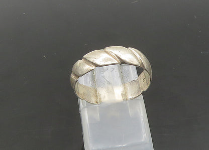 RUSSIA 925 Sterling Silver  Vintage Shiny Twist Band Ring Sz 6.5  RG21871
