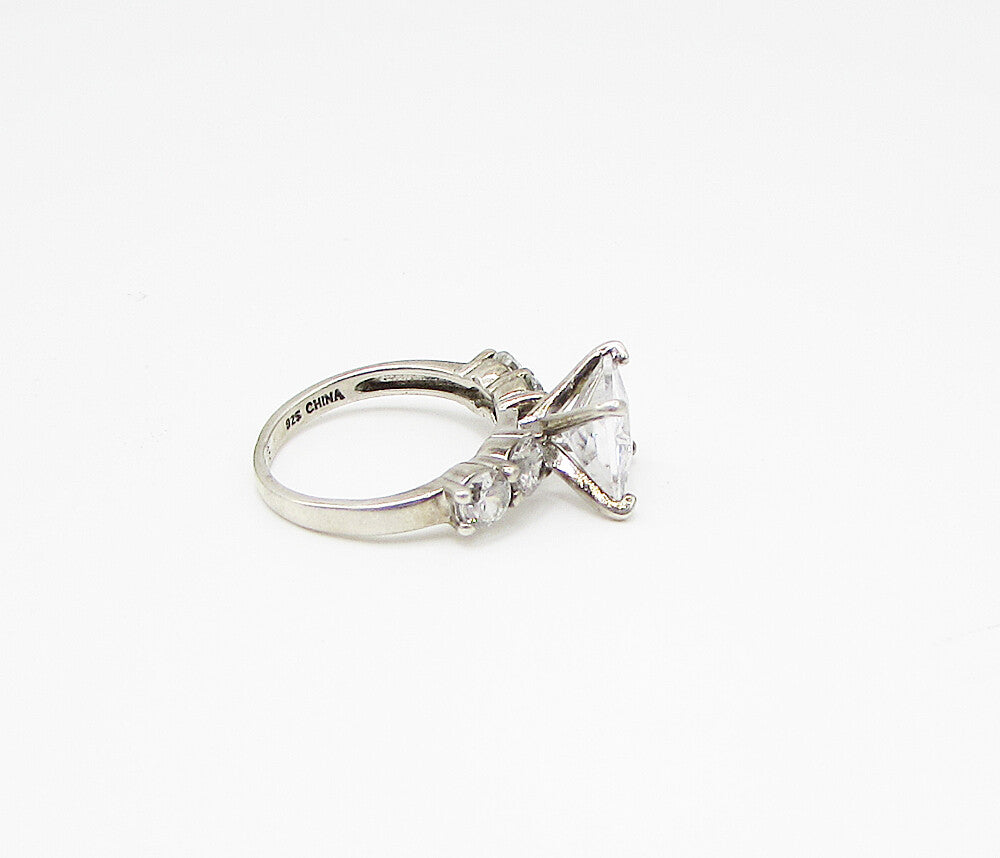925 Sterling Silver  White Cubic Zirconia 5Stone Engagement Ring Sz 6  RG2967