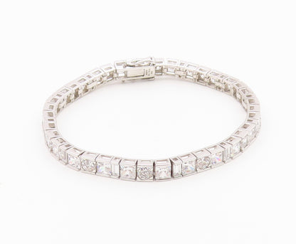 925 Sterling Silver  Vintage Cubic Zirconia Box Link Chain Bracelet  BT8349