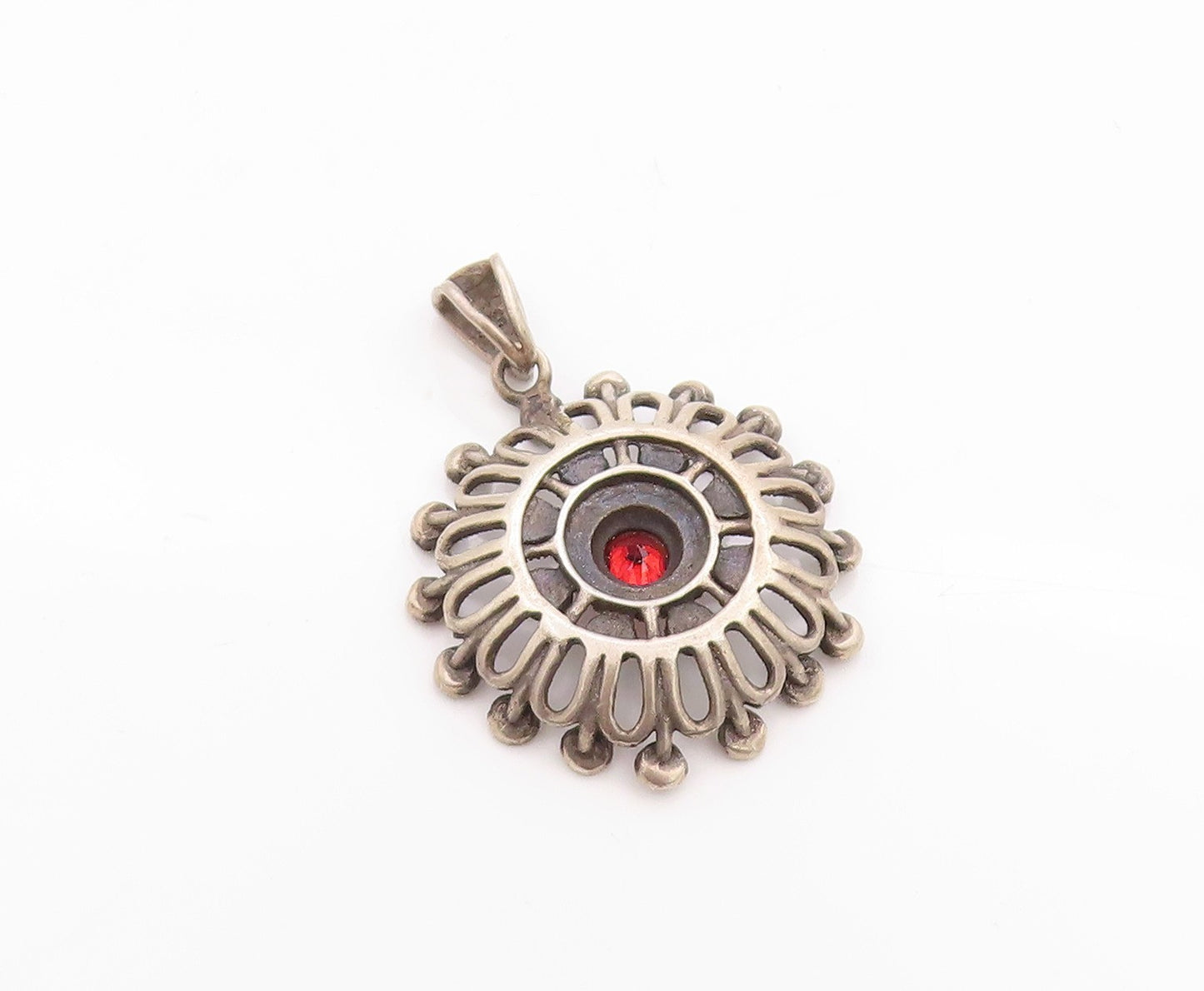 925 Sterling Silver Vintage Pendant Antique Design Cutout Garnet Flower  PT24595