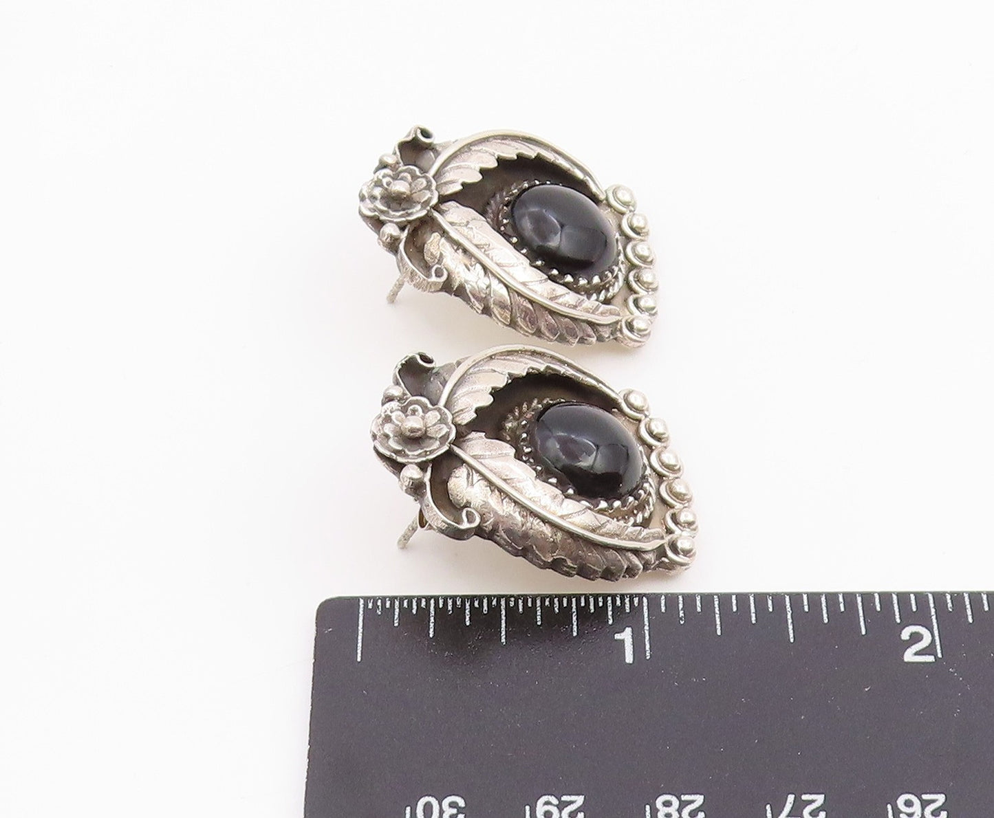 925 Sterling Silver Vintage Earrings NAVAJO Black Onyx Floral Leaf Motif EG14216
