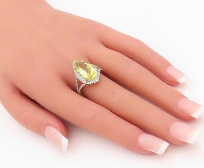 925 Sterling Silver Vintage Ring Drop Cut Designer Peridot & CZ  Sz 7.5  RG30146