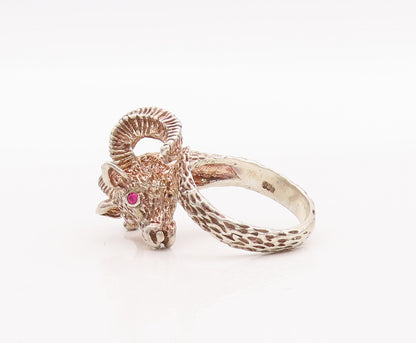 925 Sterling Silver Vintage Ring Solid Carved Goat With Ruby Eyes Sz 6 RG28310