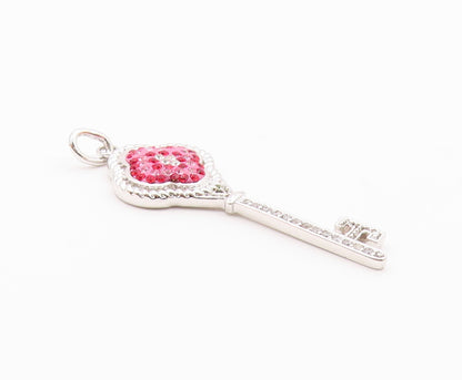925 Sterling Silver  Vintage Pink Crystal & Topaz Key Motif Pendant  PT17410