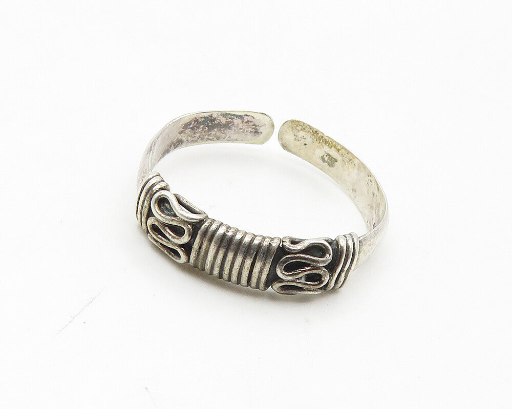 925 Sterling Silver  Vintage Wire Wrapped Swirl Detail Band Ring Sz 6  RG17916
