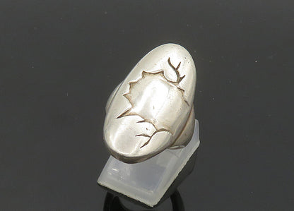 925 Sterling Silver  Vintage Shiny Artistic Design Band Ring Sz 7  RG20032