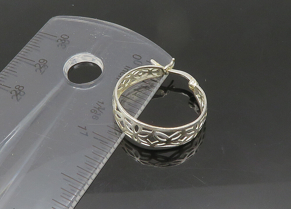 925 Sterling Silver  Vintage Shiny Floral Cutout Round Hoop Earrings  EG10742
