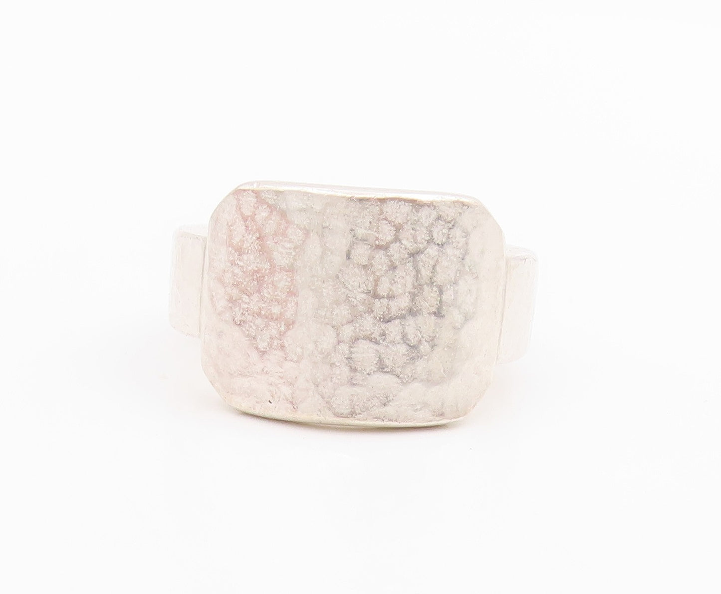 925 Sterling Silver Vintage Ring Modernist Solid Hammered Band  Sz 7.5  RG34503