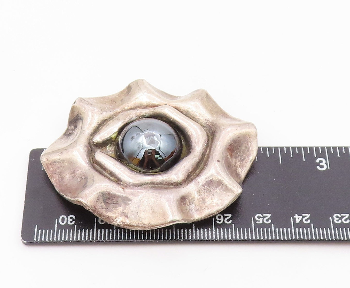 925 Sterling Silver  Vintage Hematite Dome Sculpted Shiny Pendant  PT17016
