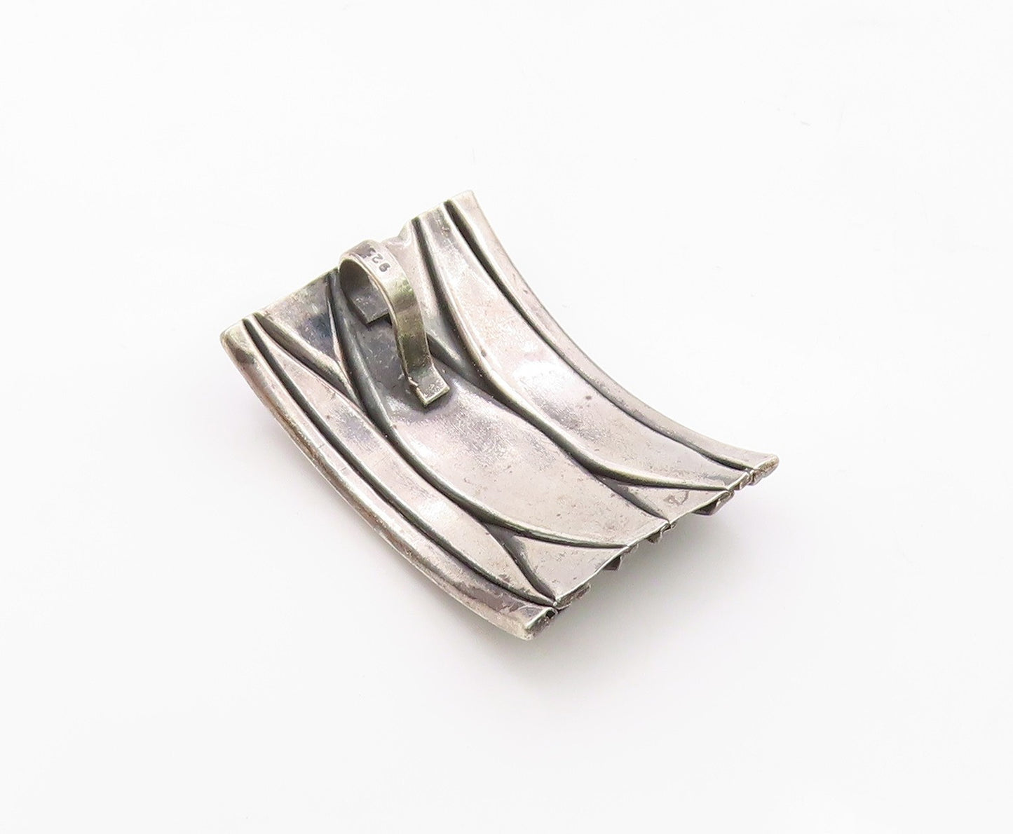 925 Sterling Silver  Vintage Fluted Modernist Curved Pendant  PT20284