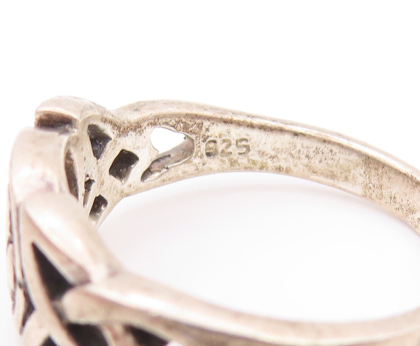 925 Sterling Silver Vintage Ring Dark Tone Celtic Star Cutout  SZ 8.5  RG32155