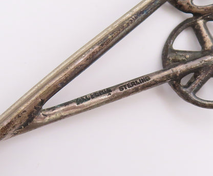 925 Sterling Silver Vintage Brooch Dark Tone Crossed Skis of Yesteryear  BP11830