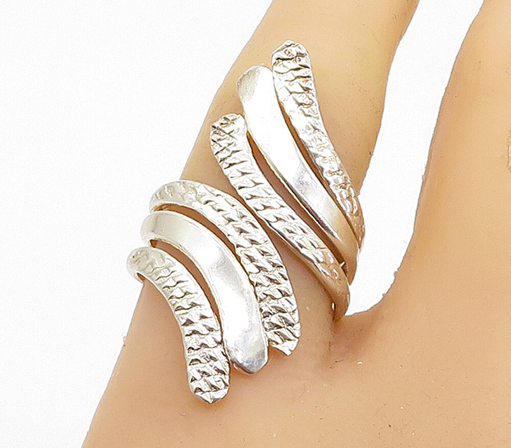 925 Sterling Silver  Vintage Shiny Etched Detail Bypass Band Ring Sz 8  RG6680