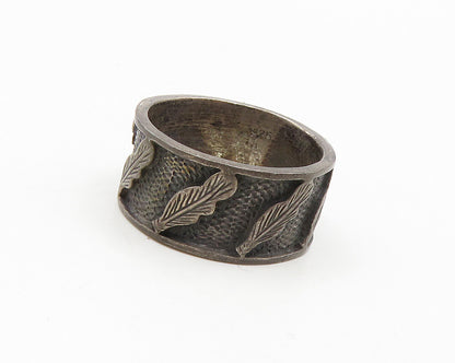 925 Sterling Silver  Vintage Oxidized Feather Pattern Band Ring Sz 7  RG18644