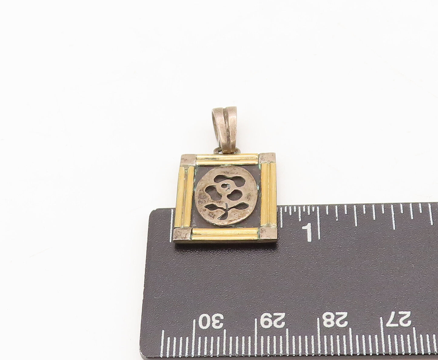 925 Sterling Silver Vintage Pendant Mini Carved Flower Rectangle Framed  PT22592