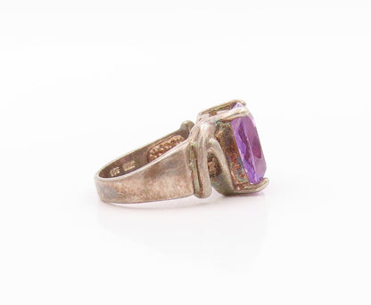 925 Sterling Silver Vintage Ring Dark Tone Amethyst Cutout Band  Sz 6  RG32339
