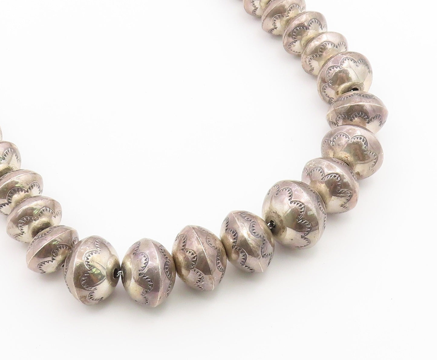 925 Sterling Silver Vintage Necklace FLOYD LANER NAVAJO Etched Bead Chain NE4943