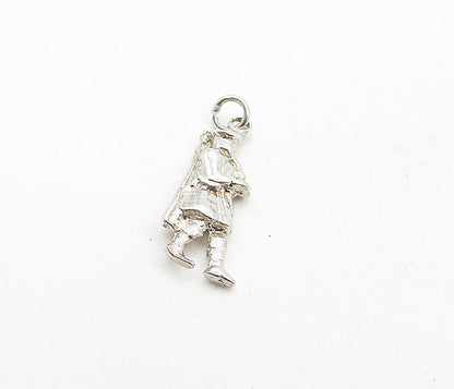 925 Sterling Silver  Vintage Petite Shiny Bagpipe Player Drop Pendant  PT6842