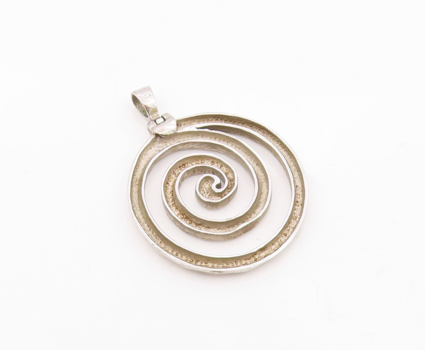 925 Sterling Silver  Vintage Carved Hammered Spiral Drop Pendant  PT21804