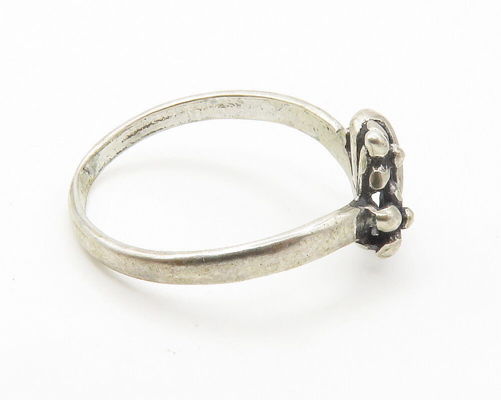 925 Sterling Silver Vintage Dark Tone Petite Floral Band Ring Sz 5 RG14356
