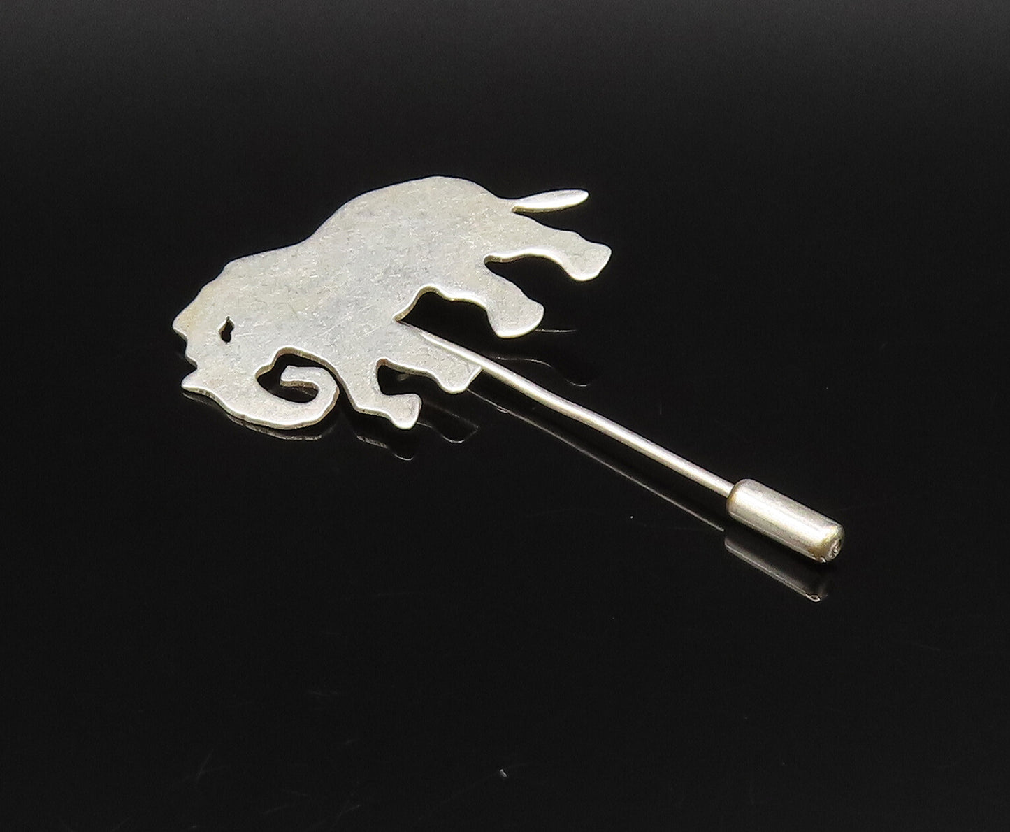925 Sterling Silver  Vintage Minimalist Elephant Animal Lapel Pin  TR3437