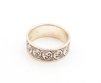 925 Sterling Silver Vintage Ring Swirly Repeated Design Carved  Sz 7  RG31396