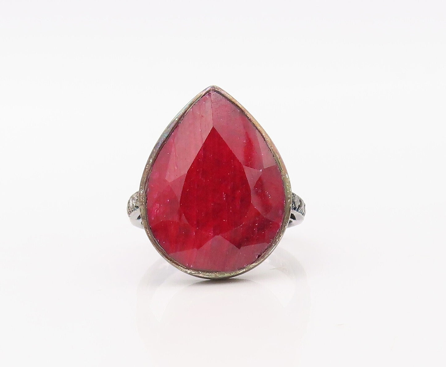 925 Sterling Silver Vintage Ring Diamonds Drop Cut Red Gemstone   Sz 8  RG30766