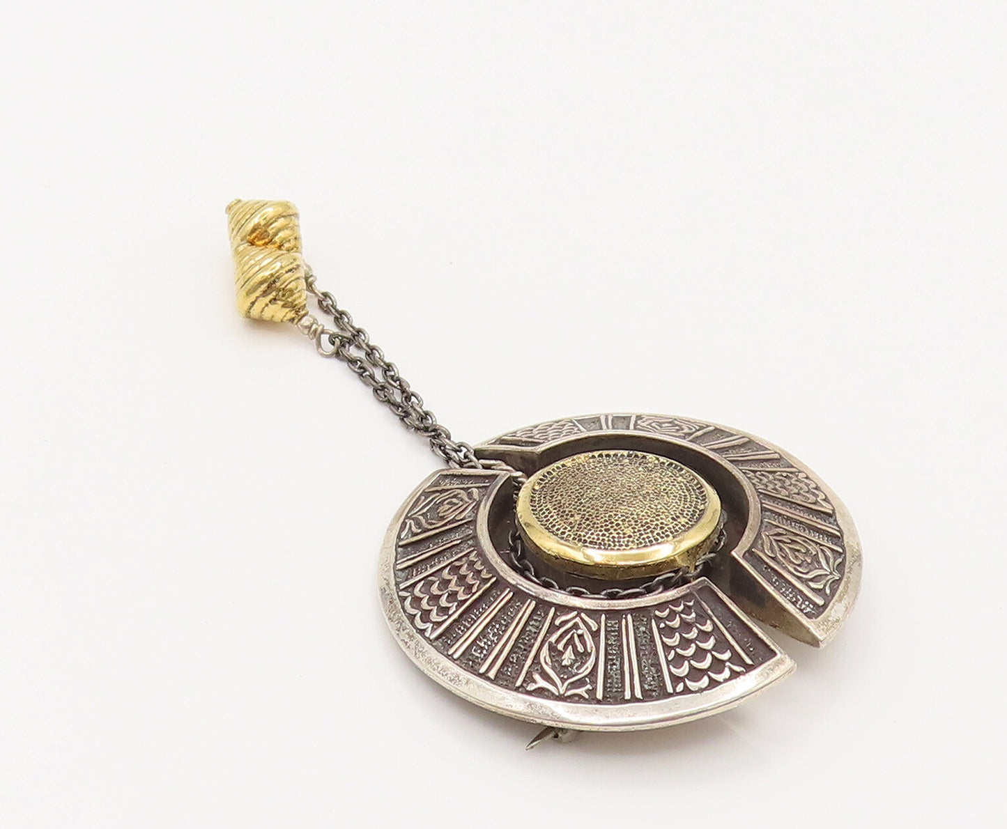 ATARA 925 Silver  Vintage Two Tone Carved & Chained Shield Brooch Pin  BP10180