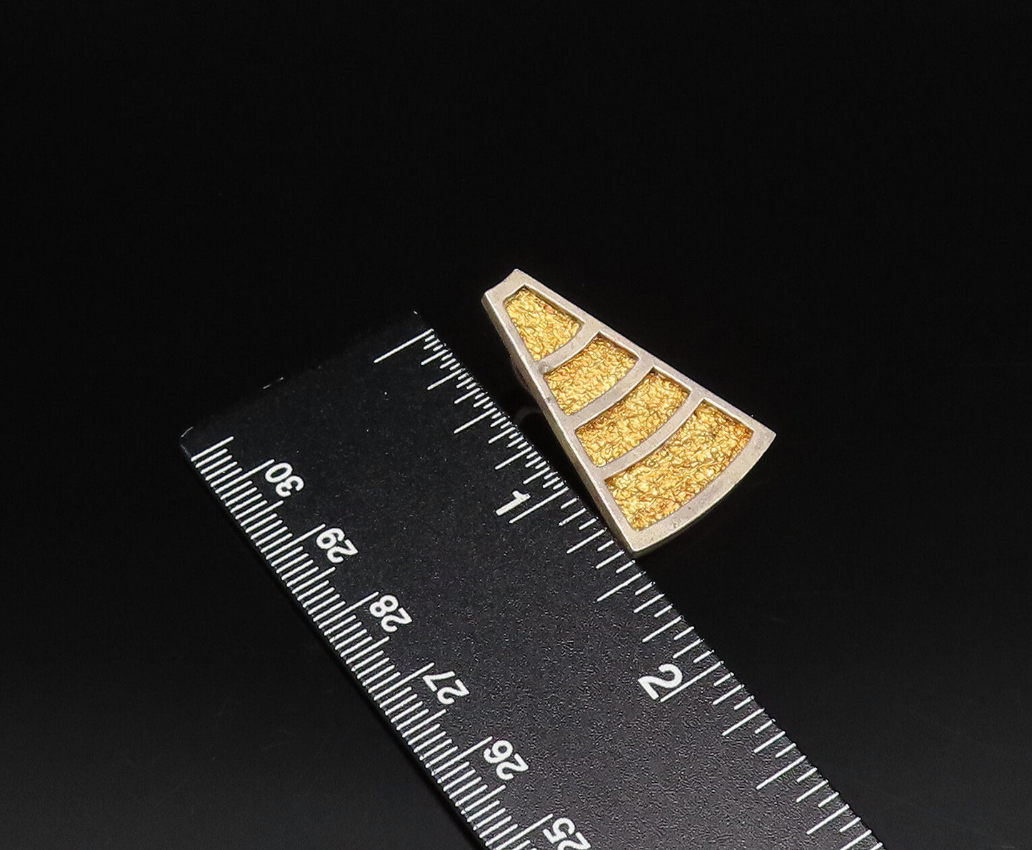 POLAND 925 Silver  Vintage Two Tone Carved Graduated Triangle Pendant  PT21874