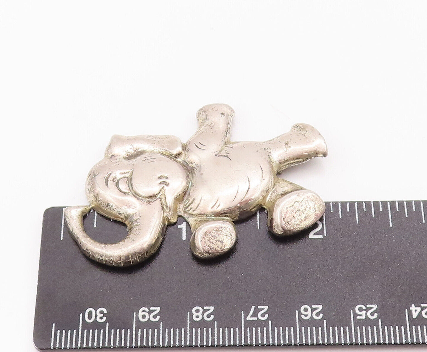 925 Sterling Silver Vintage Brooch Pin Carved Happy Walking Elephant  BP10837