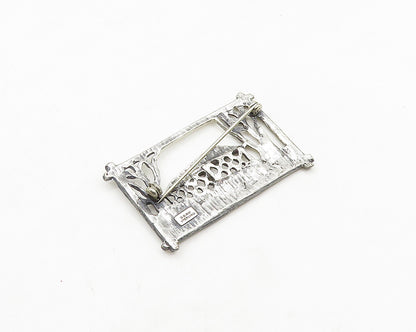 BEAU 925 Sterling Silver  Vintage Shiny Gazebo Forest Scene Brooch Pin  BP7658