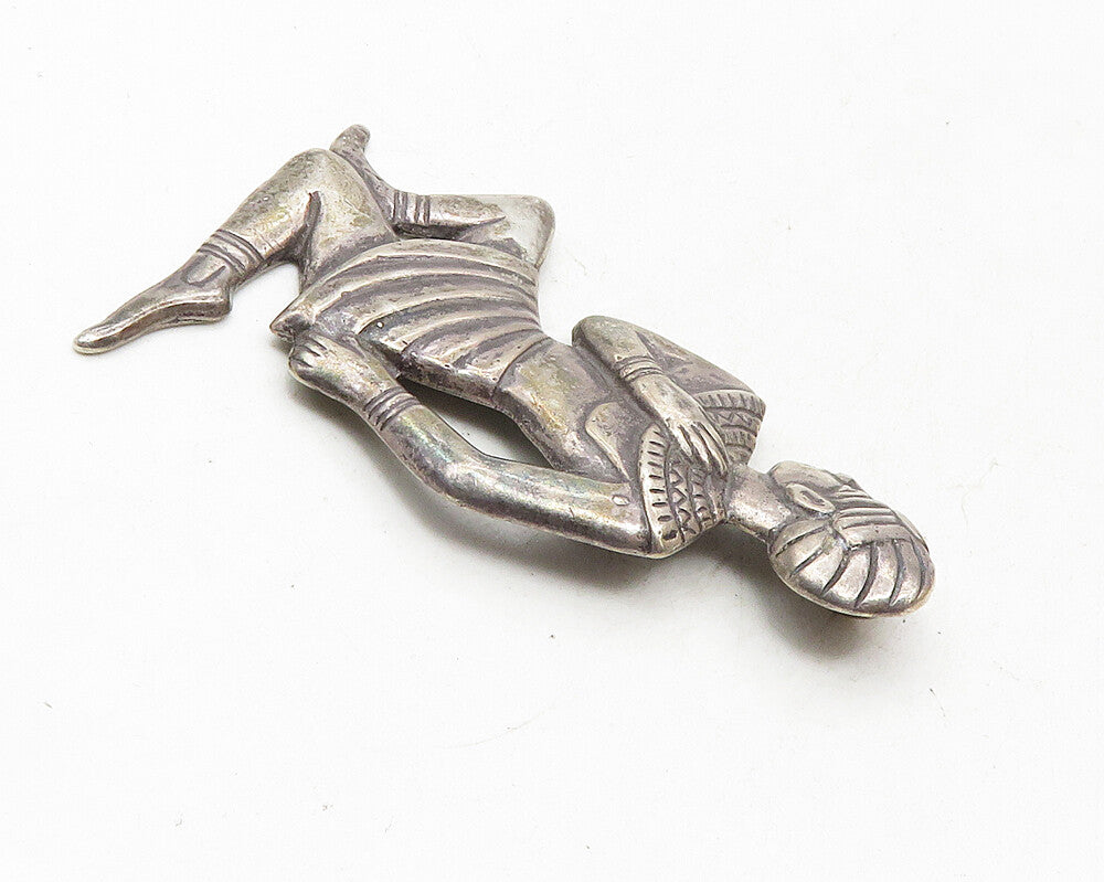 925 Sterling Silver  Vintage Modernist Dark Tone Kneeling Man Pendant  PT7579