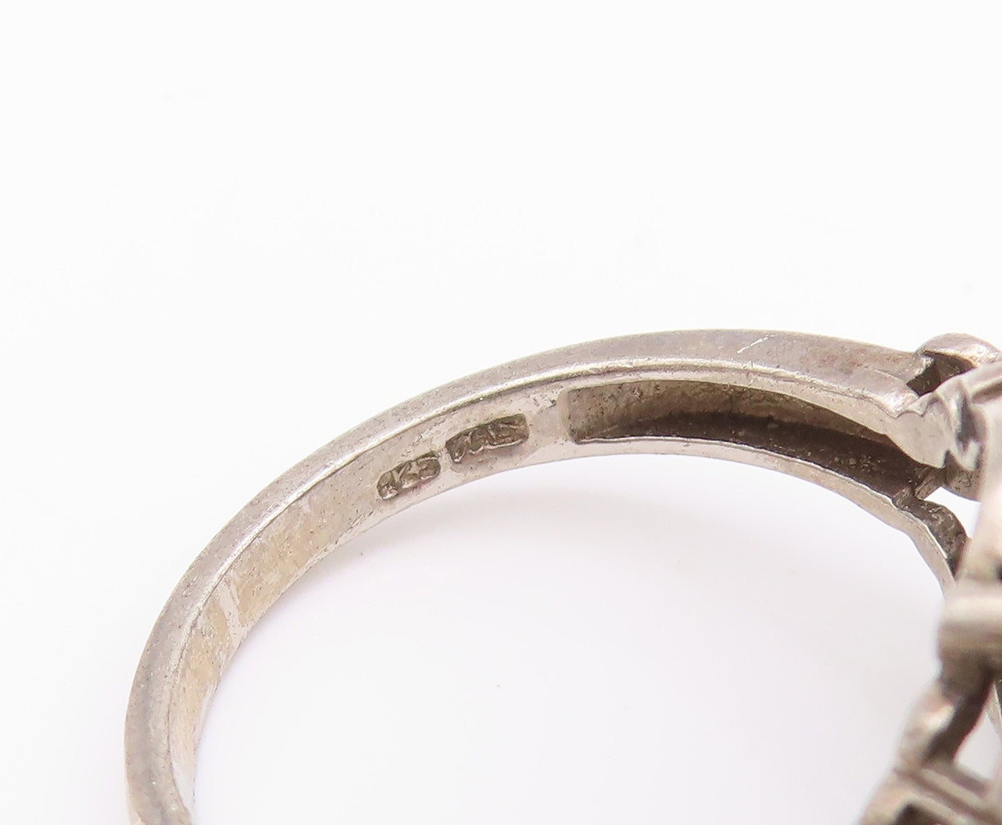925 Sterling Silver Vintage Ring Floral Carved Cabochon Gemstone  SZ 8  RG32238
