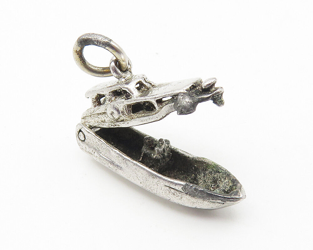 925 Sterling Silver  Vintage Shiny Pettie Yacht Boat Motif Pendant  PT8491