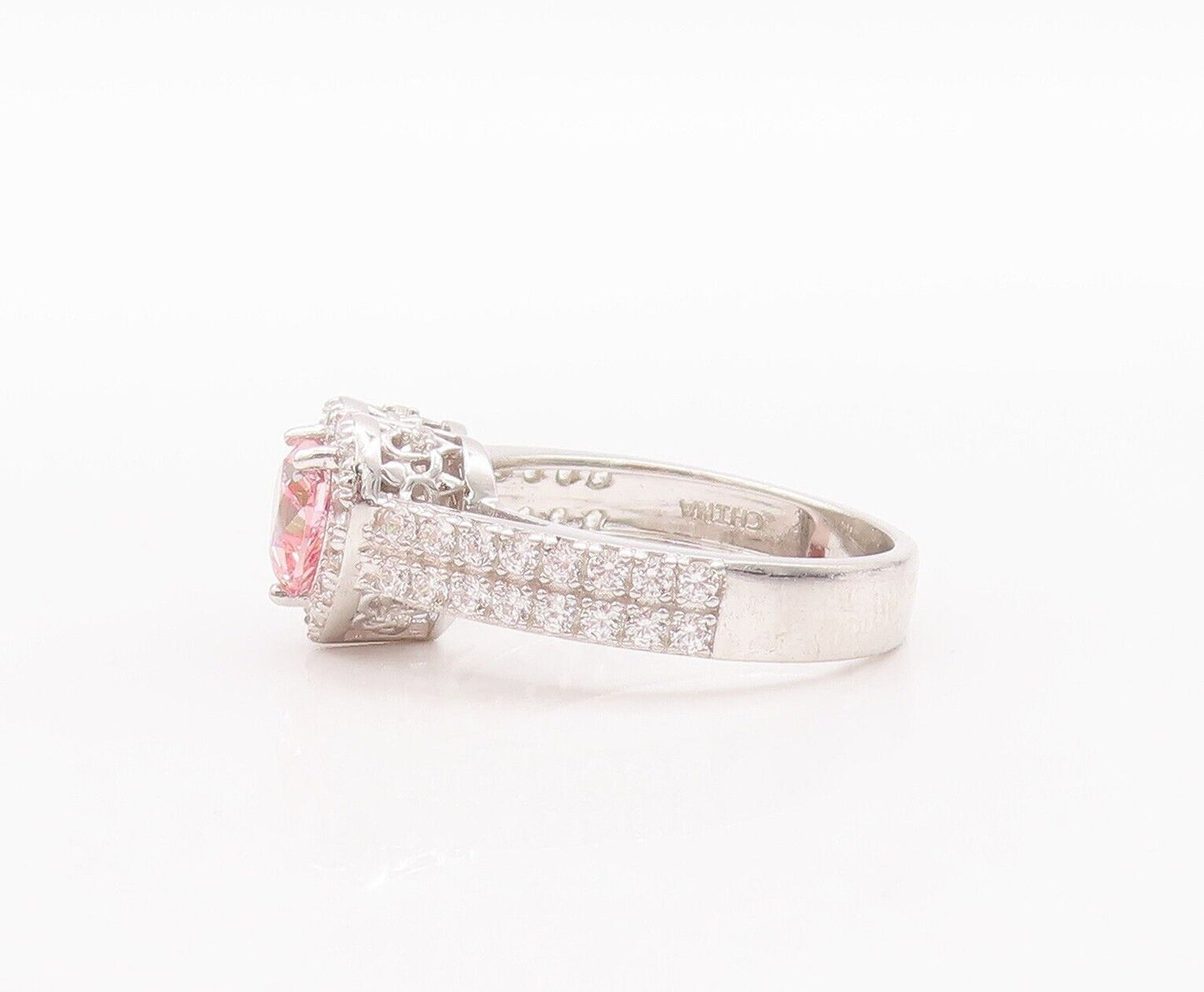 925 Sterling Silver Vintage Ring Pink & White Heart Carved CZ  Sz 7  RG28569