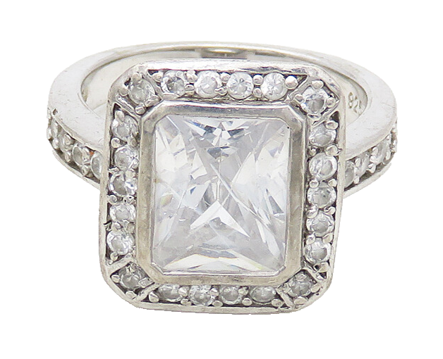 925 Sterling Silver  Sparkling Cubic Zirconia Square Band Ring Sz 5.5  RG17370