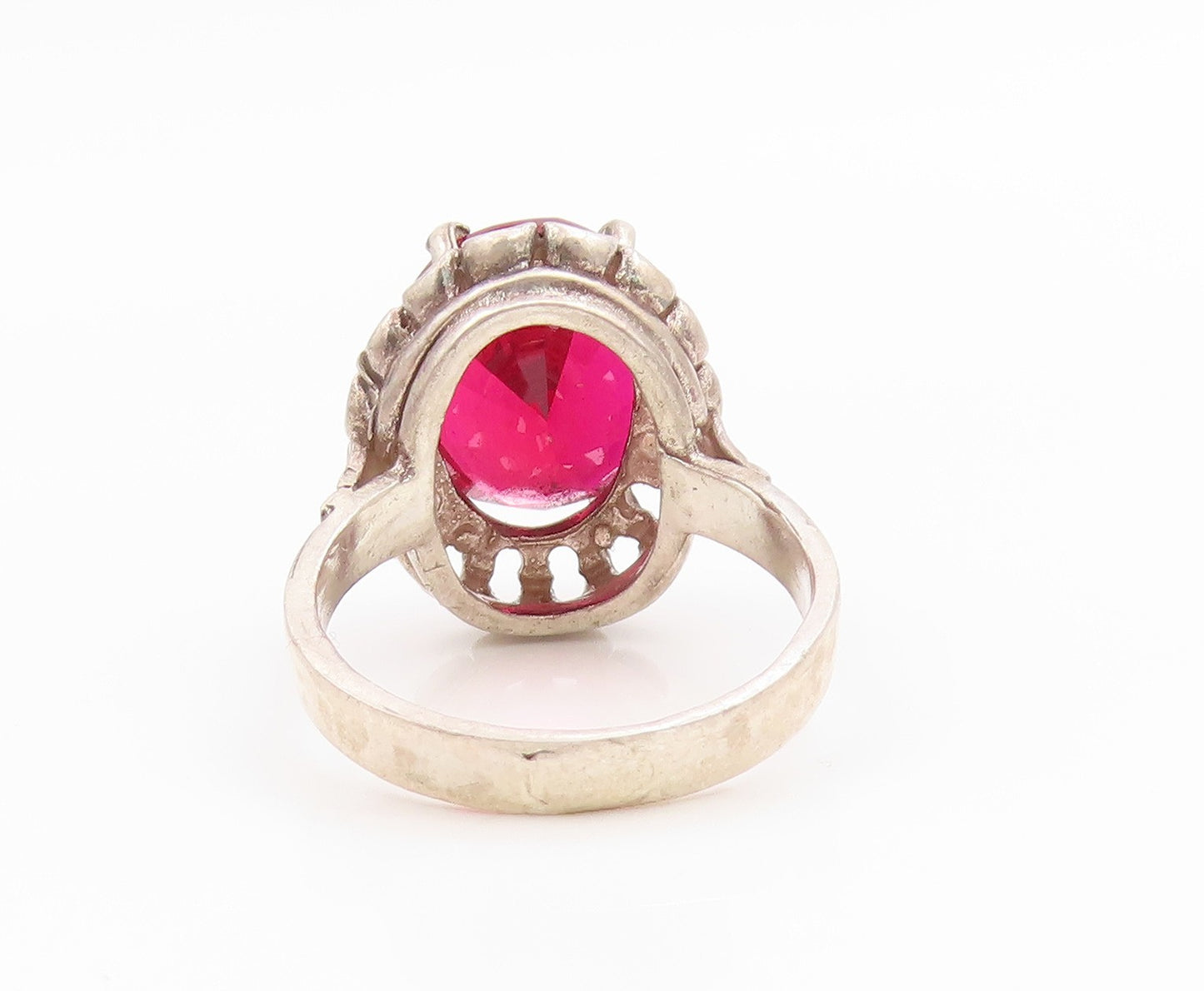 925 Sterling Silver Vintage Ring Oval Cut Ruby Floral Cutout Band  Sz 8  RG35677