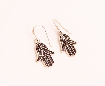 925 Sterling Silver  Vintage Artisan Filigree Hansa Earrings  EG12404