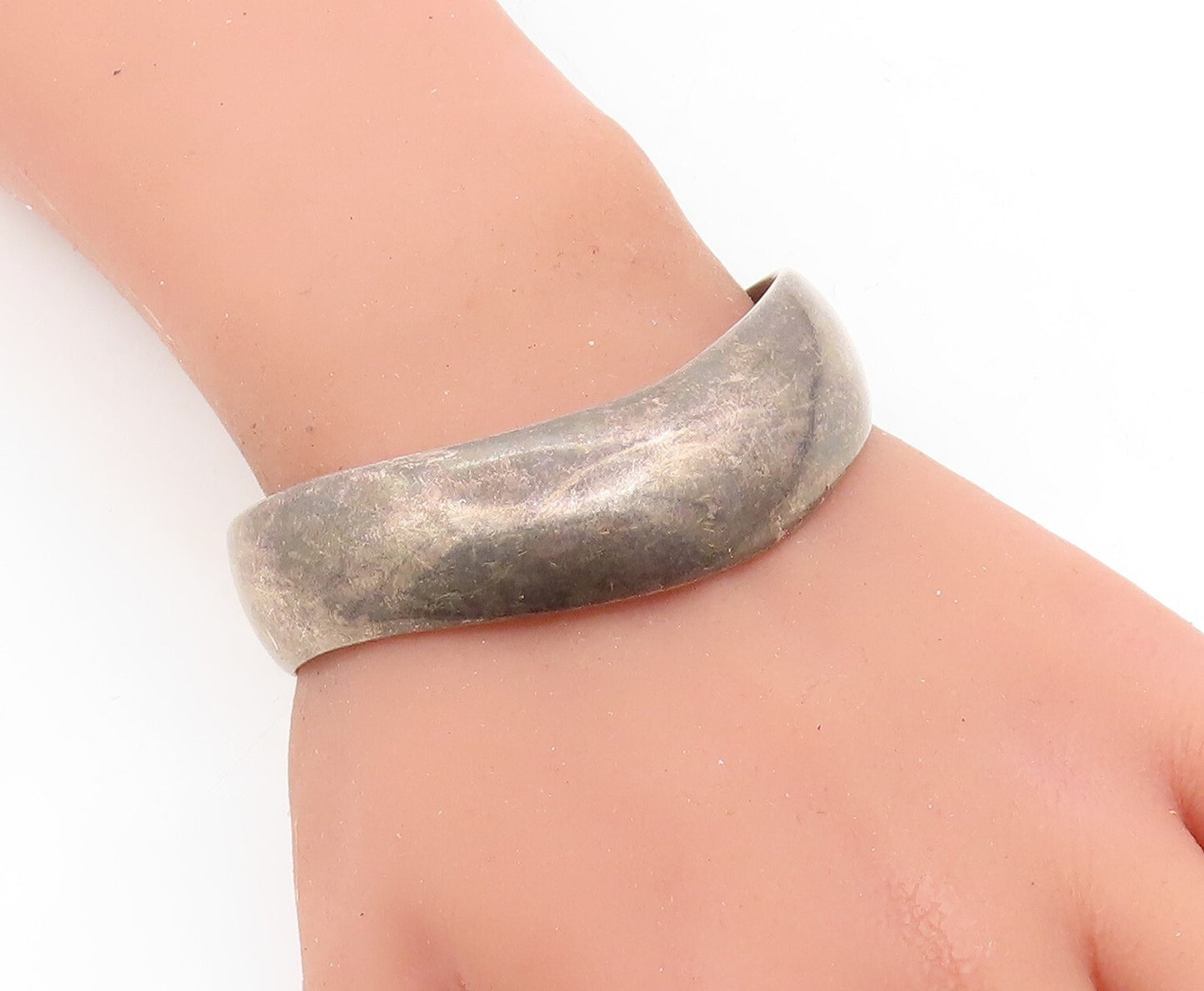 LOS BALLESTEROS 925 Silver  Vintage Oxidized Smooth Wavy Cuff Bracelet  BT2771