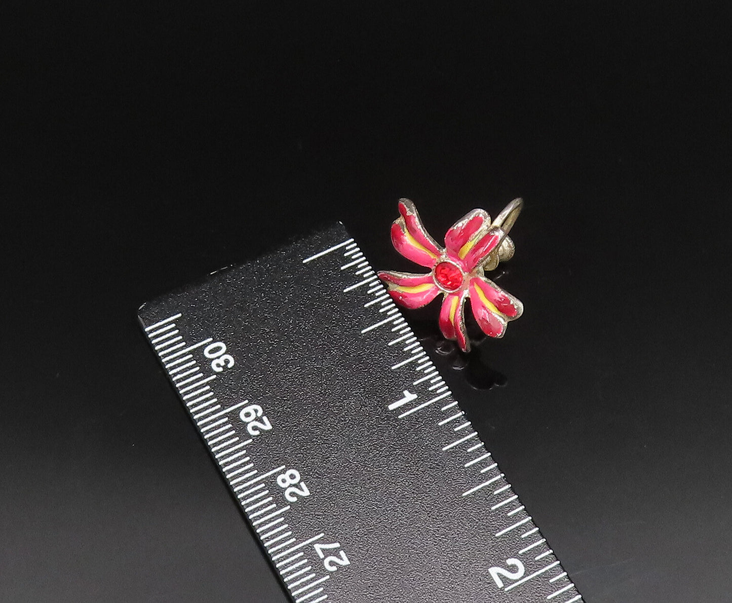 925 Silver  Vintage Enamel & Red Spinel Floral Screw Back Earrings  EG11733