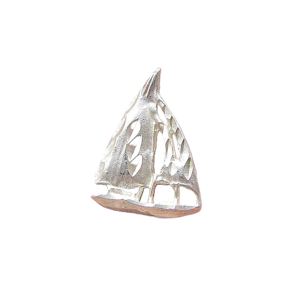 925 Sterling Silver  Vintage Etching Detail Sailing Ship Pendant  PT1340