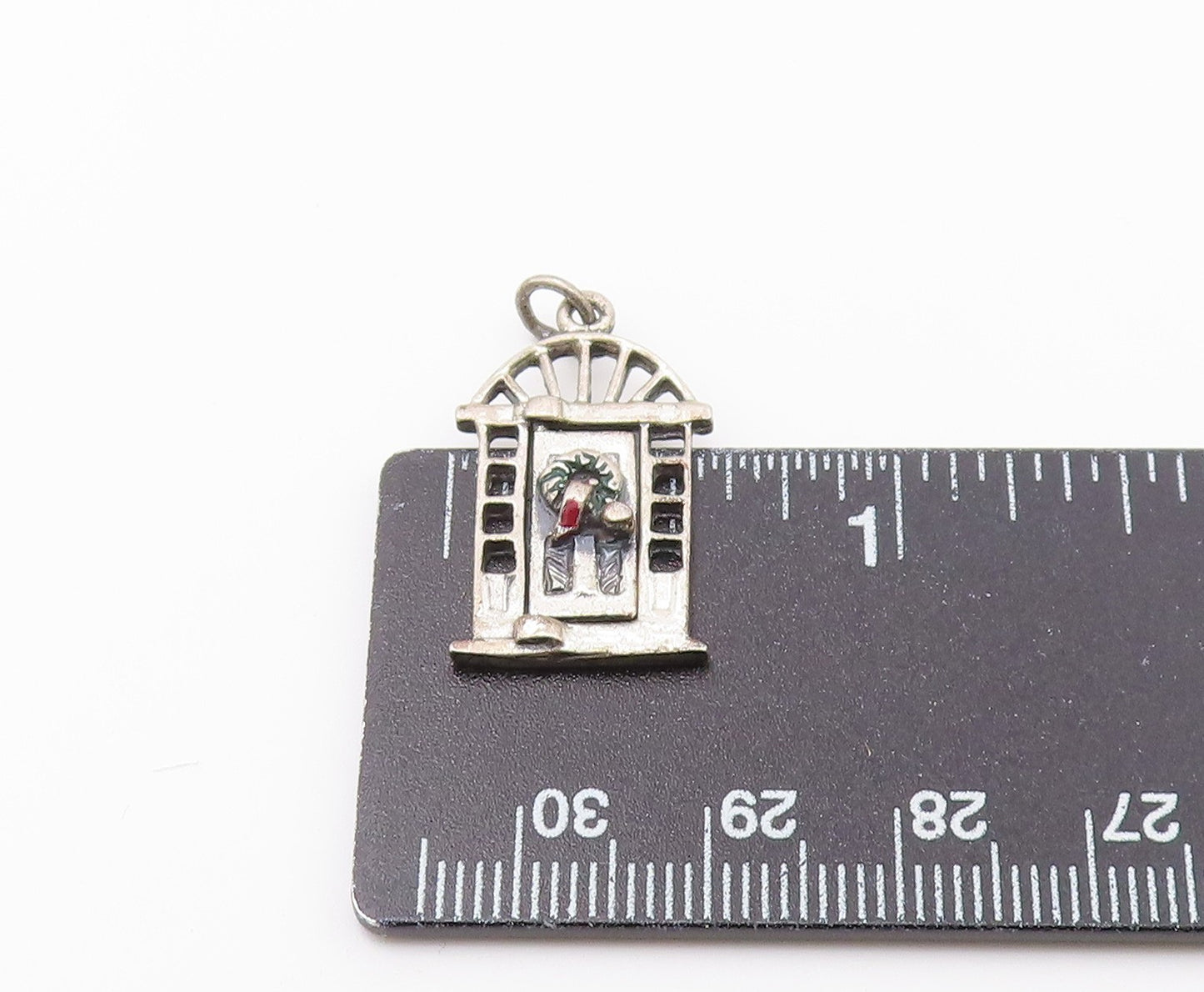 925 Sterling Silver  Vintage Front Door With Floral Wreath Pendant  PT17451