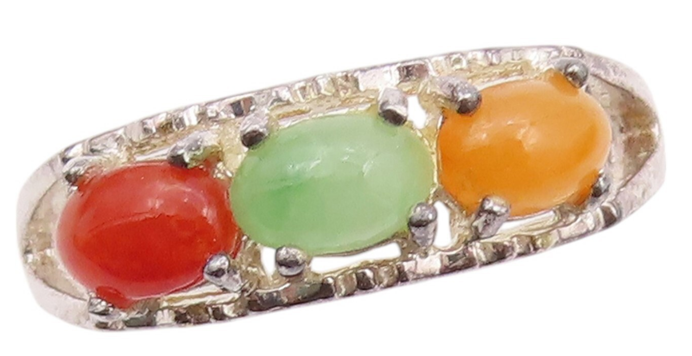 925 Sterling Silver Vintage Ring AVON Oval Cabochon Gemstones  SZ 8 RG32073